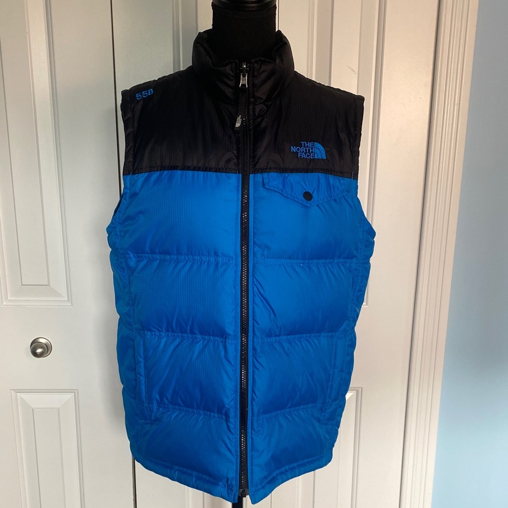 The North Face 18-20 Year Old 550 Vibrant Blue and Black Reversible Vest - Picture 9 of 11